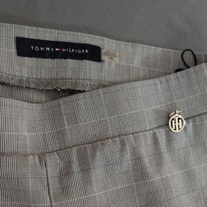 Tommy Hilfiger Checkered Trousers in Gray